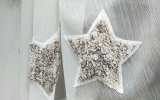 Бежевые звезды- букле вышивка на тюлевой ткани