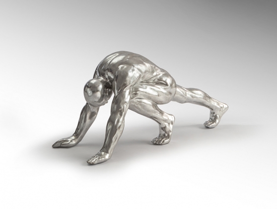 Интерьерная скульптура в виде йога