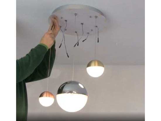 Пример монтажа люстры из коллекции Sphere после закрепления потолочной чаши